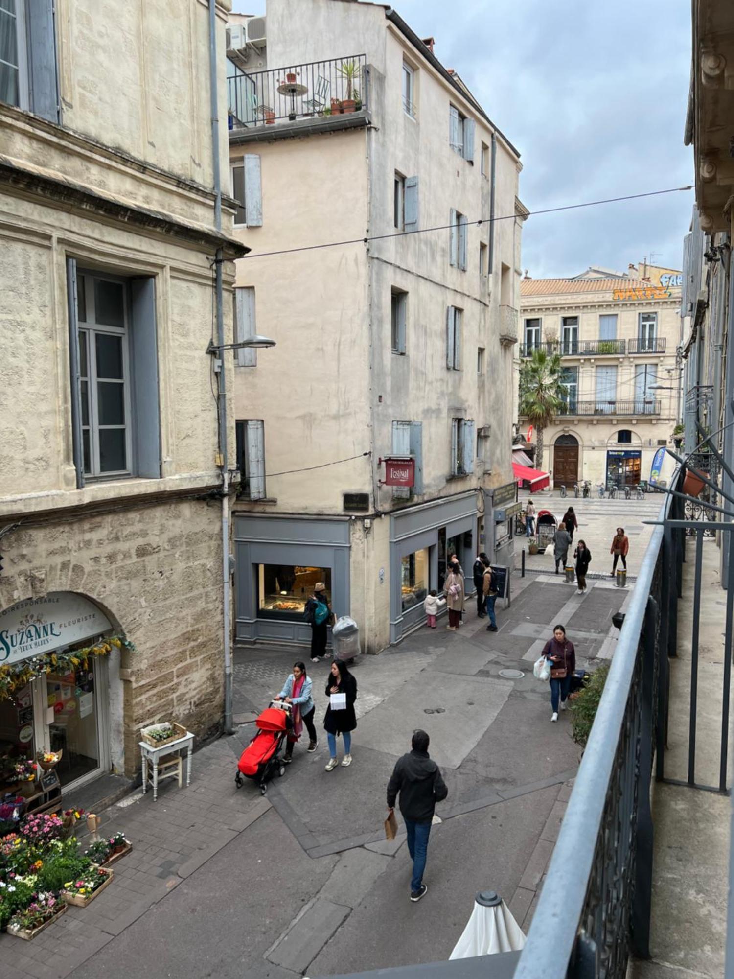 Апартаменты Centre Historique Rue Saint Guilhem Монпелье Экстерьер фото